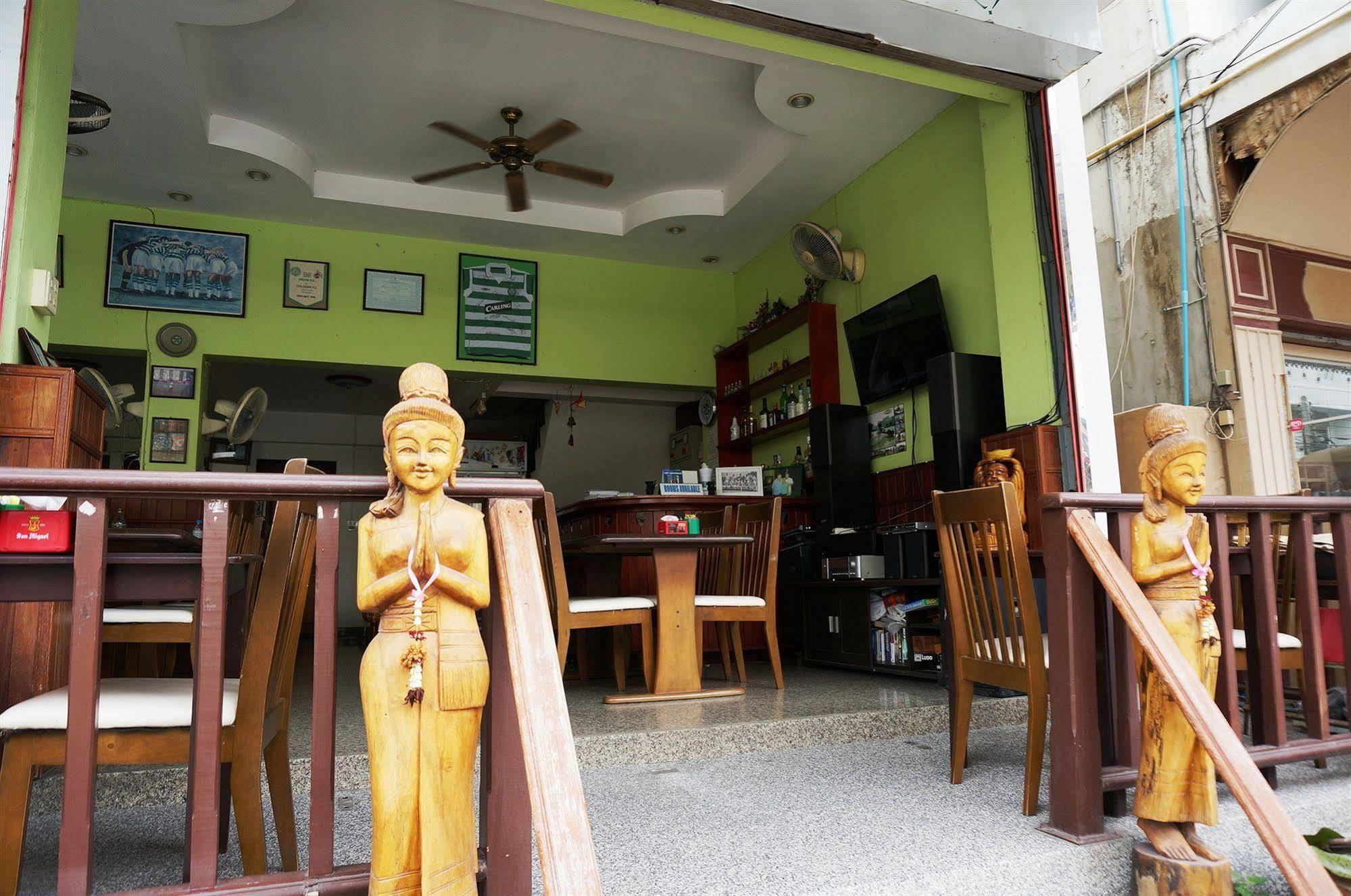Celtic Inn Guest House 华欣 外观 照片