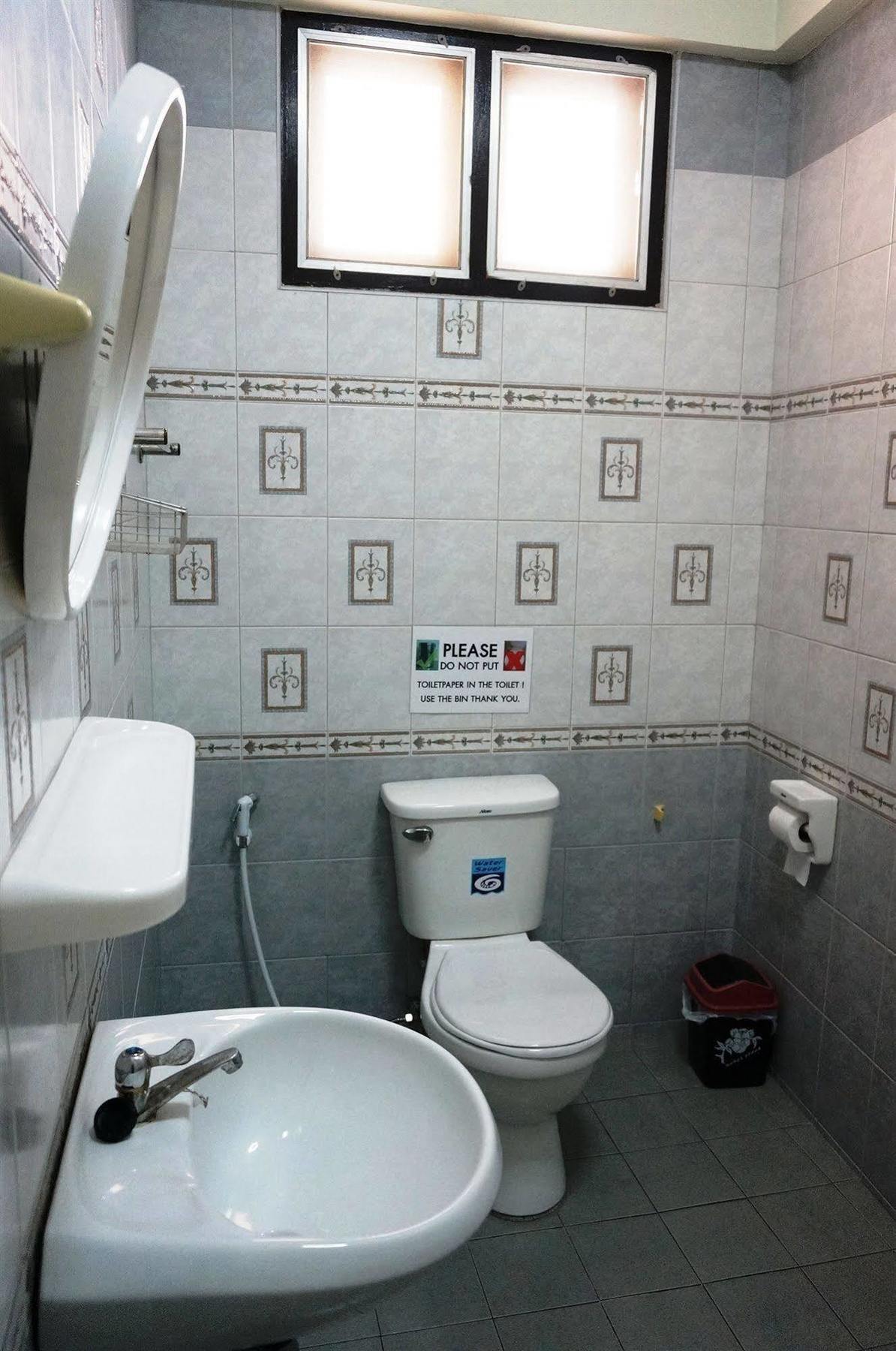 Celtic Inn Guest House 华欣 外观 照片